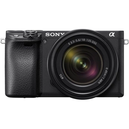 Sony Alpha 6400 (fekete) + 18-135mm f/3.5-5.6 OSS kit