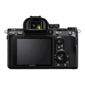 Sony Alpha 7 III + 28-70mm f/3.5-5.6 OSS II Kit