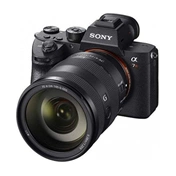 Sony Alpha 7 III + FE 24-105mm f/4 G OSS fényképezőgép KIT