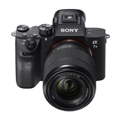 Sony Alpha 7 III + FE 28-70mm f/3.5-5.6 OSS kit