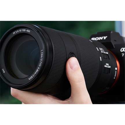 Sony FE 100-400mm f/5.6-8 OSS tele objektív