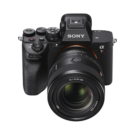 Sony SEL FE 50mm f/1.4 GM objektív (SEL50F14GM.SYX)