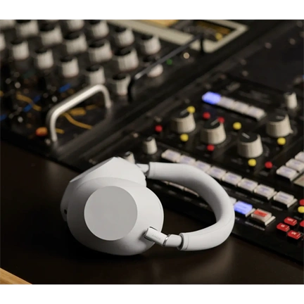 Sony WH-1000XM6 vezeték nélküli zajszűrő fejhallgató - platina ezüst